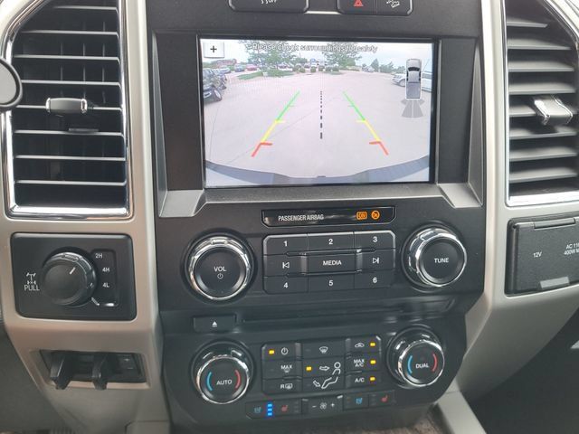 Used 2018 Ford F250 Lariat w/ Lariat Value Package AWD/4WD image 17