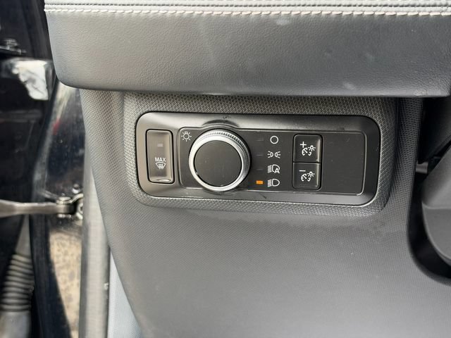 Used 2021 Ford Mustang Mach-E Premium AWD/4WD image 46