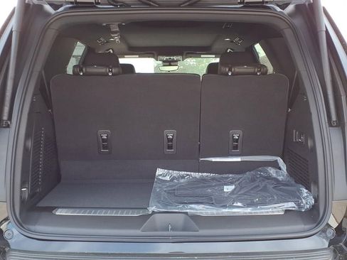 New 2026 Chevrolet Tahoe High Country AWD/4WD image 7