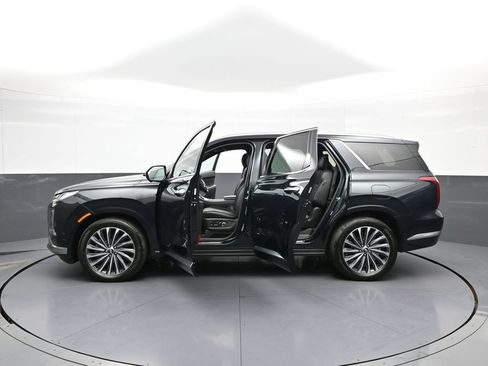 Certified 2025 Hyundai Palisade Calligraphy AWD/4WD image 45