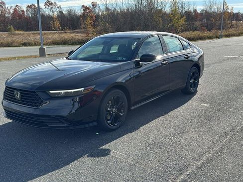 New 2025 Honda Accord SE image 14