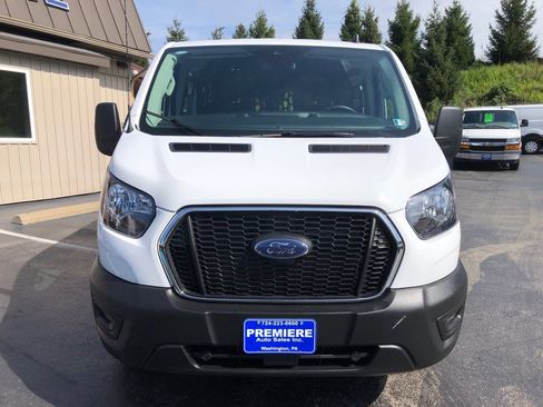 Used 2025 Ford Transit 250 Low Roof w/ Exterior Upgrade Package RWD image 9