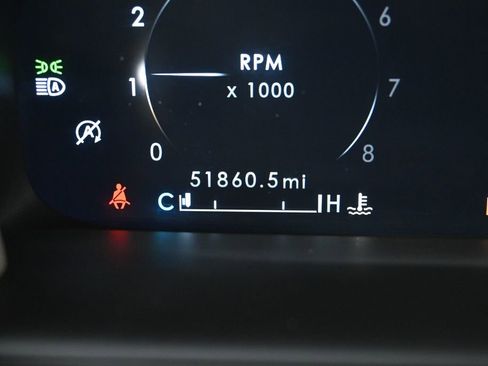 Used 2022 Lincoln Nautilus AWD w/ Premium Package image 26