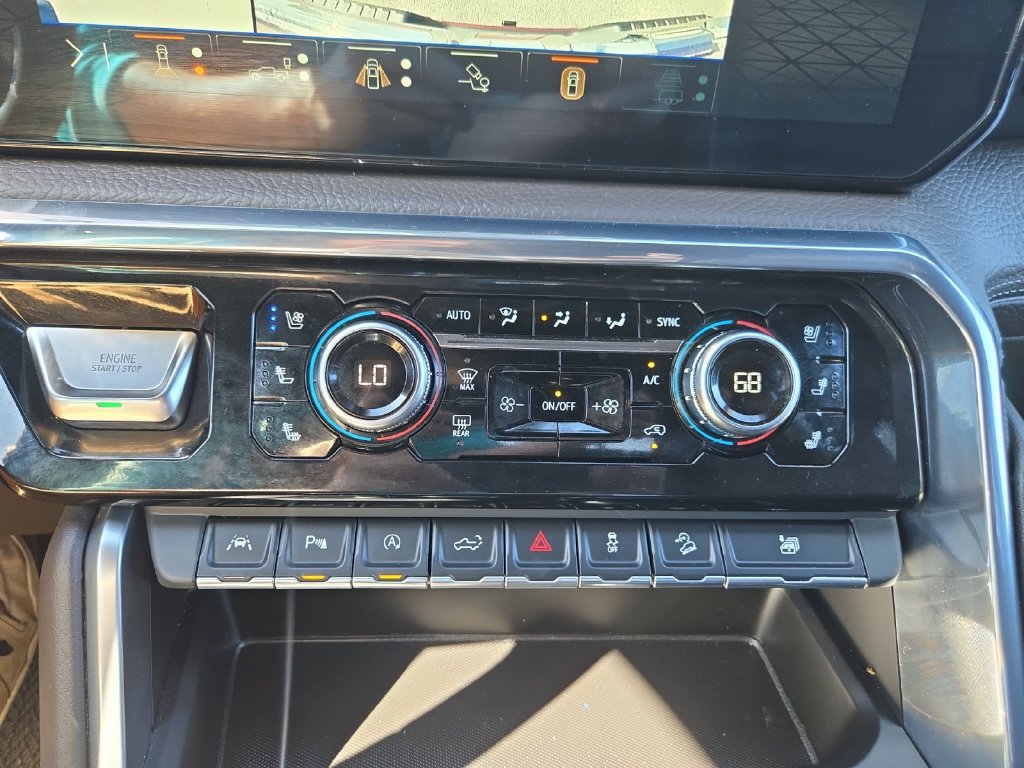 Used 2024 GMC Sierra 1500 Denali w/ Technology Package AWD/4WD image 26