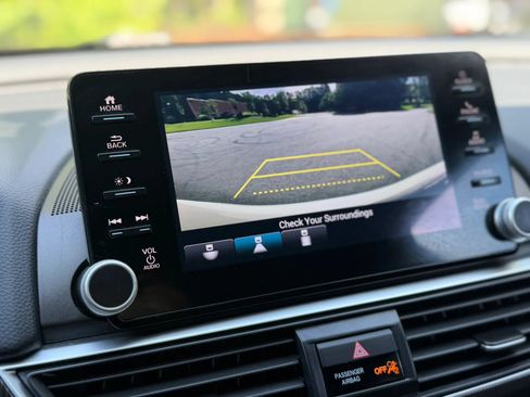 Used 2021 Honda Accord Sport image 21