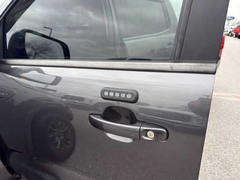 Used 2019 Ford Ranger Lariat w/ Equipment Group 501A Mid image 18