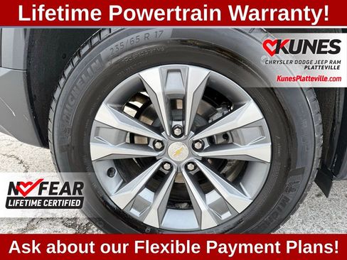 Used 2025 Chevrolet Equinox LT image 13