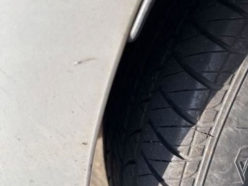 Used 2018 Toyota Corolla LE image 27