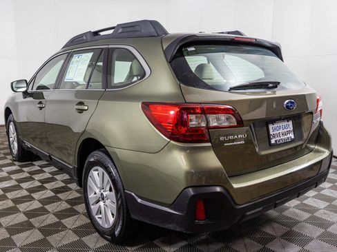 Used 2019 Subaru Outback 2.5i image 16