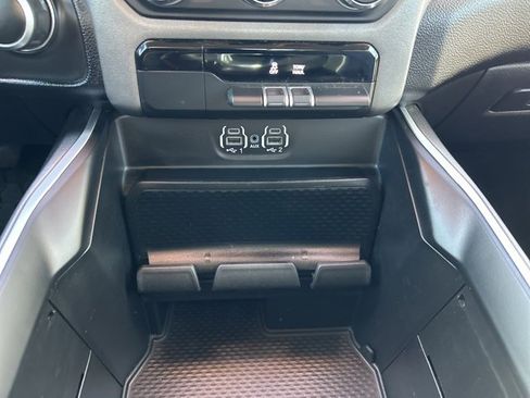Used 2020 RAM 1500 Lone Star image 26