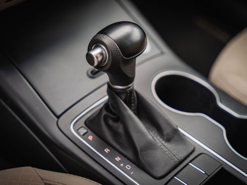 Used 2018 Kia Sorento LX image 27