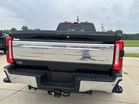 Used 2025 Ford F450 King Ranch w/ Chrome Package AWD/4WD image 11