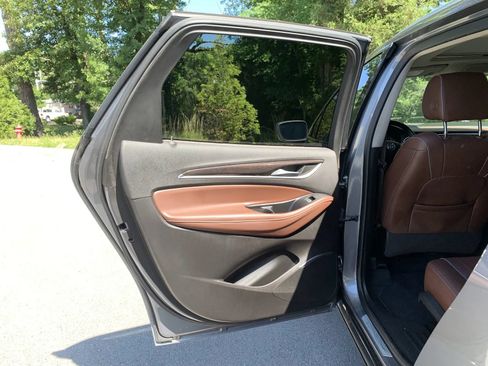 Used 2019 Buick Enclave Avenir w/ Avenir Technology Package FWD image 27