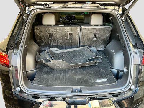 Used 2025 Chevrolet Blazer RS w/ Driver Confidence II Package image 29