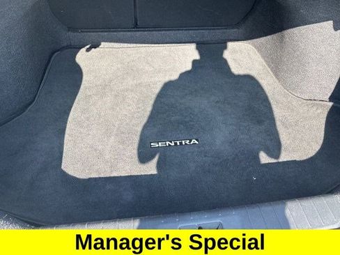 Used 2022 Nissan Sentra SV image 32