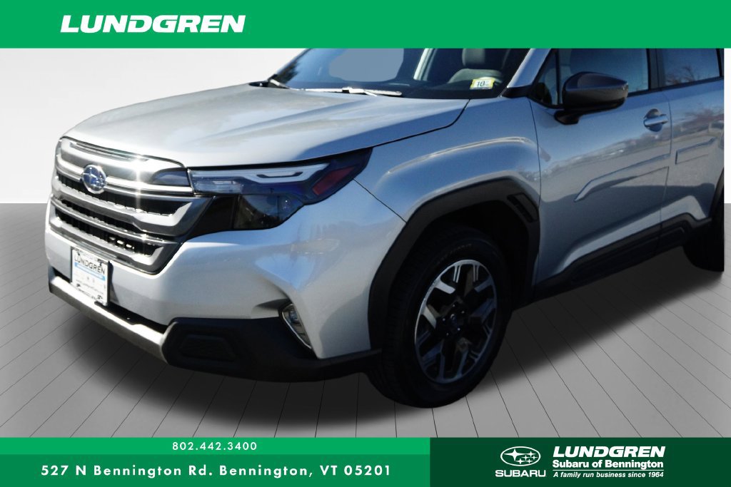 Used 2025 Subaru Forester Premium AWD/4WD image 35