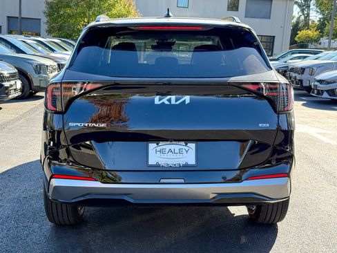 New 2026 Kia Sportage SX image 6