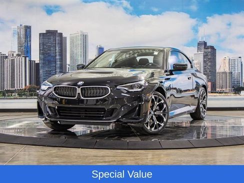 Used 2025 BMW 230i xDrive Coupe w/ Convenience Package AWD/4WD image 2