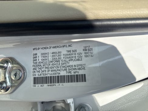 Used 2018 Acura RDX w/ Advance Package FWD image 35