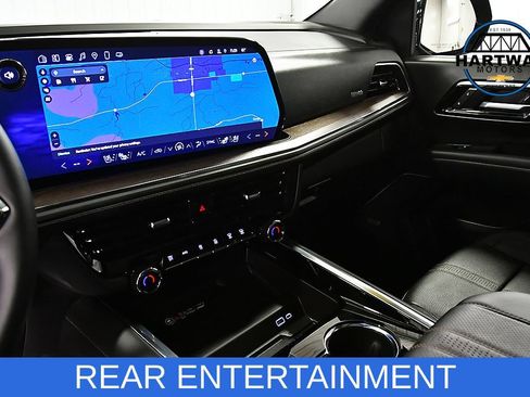 Used 2025 Chevrolet Tahoe High Country AWD/4WD image 21