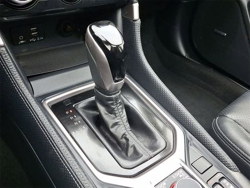 Used 2020 Subaru Forester Limited image 12