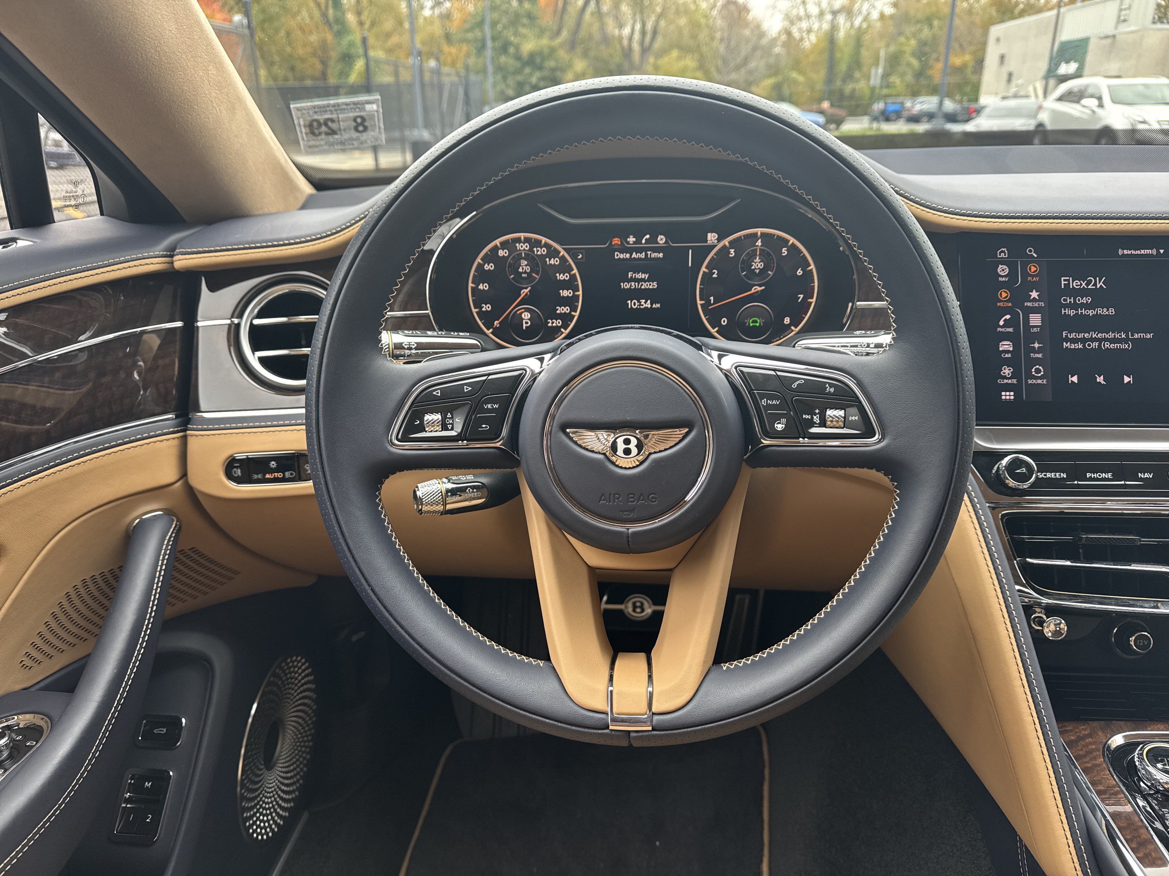 Used 2024 Bentley Flying Spur V8 AWD/4WD image 19
