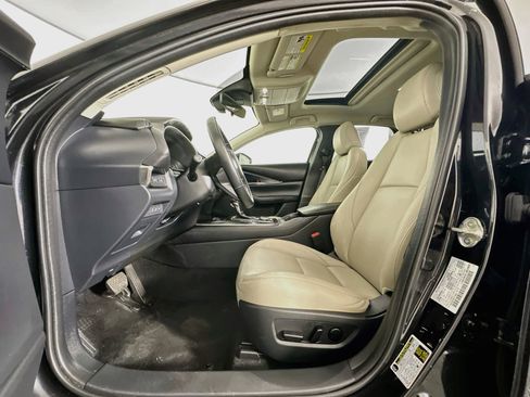 Used 2024 MAZDA CX-30 AWD 2.5 S w/ Preferred Package image 13