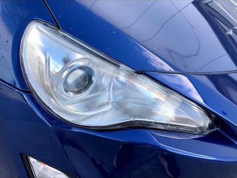 Used 2015 Scion FR-S RWD image 24