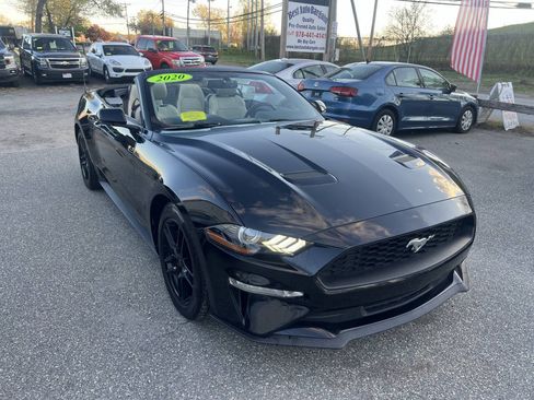 Used 2020 Ford Mustang Premium RWD image 37