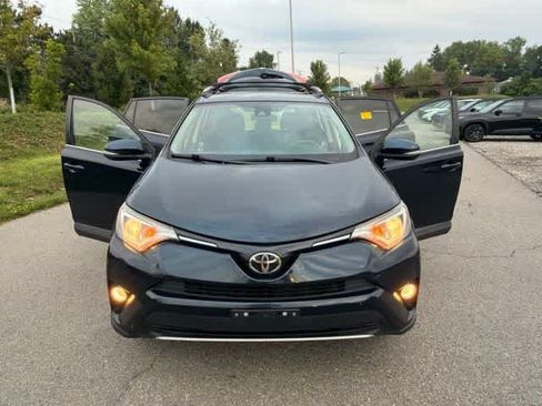Used 2017 Toyota RAV4 XLE w/ Plus Special Value Package AWD/4WD image 25