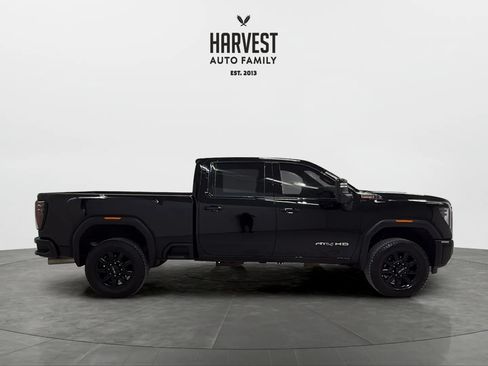 Used 2026 GMC Sierra 2500 AT4 AWD/4WD image 8