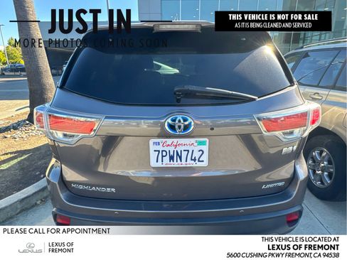 Used 2016 Toyota Highlander Limited AWD/4WD image 1