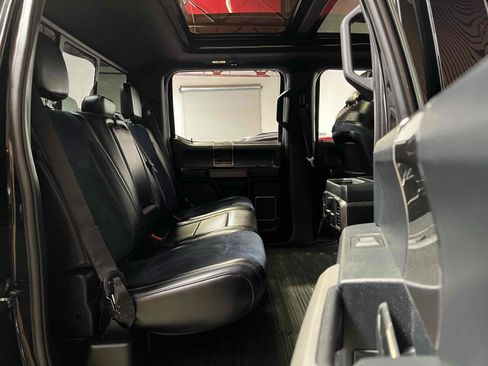 Used 2019 Ford F150 Raptor w/ Equipment Group 802A Luxury AWD/4WD image 37