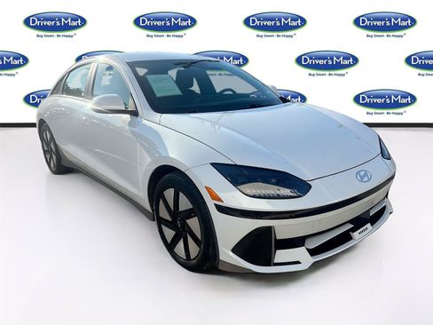 Used 2023 Hyundai Ioniq 6 SE RWD image 1