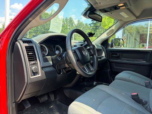 Used 2016 RAM 2500 Tradesman w/ Chrome Appearance Group AWD/4WD image 25