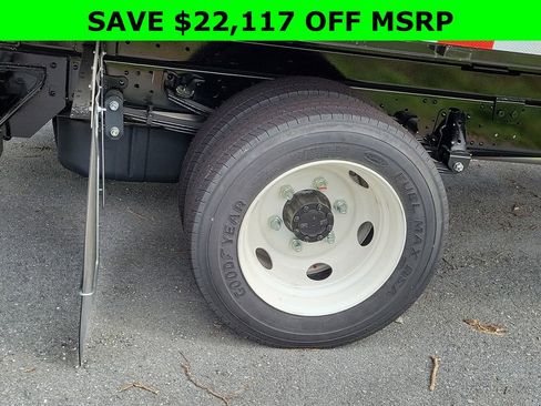 New 2024 Chevrolet Low Cab Forward image 35