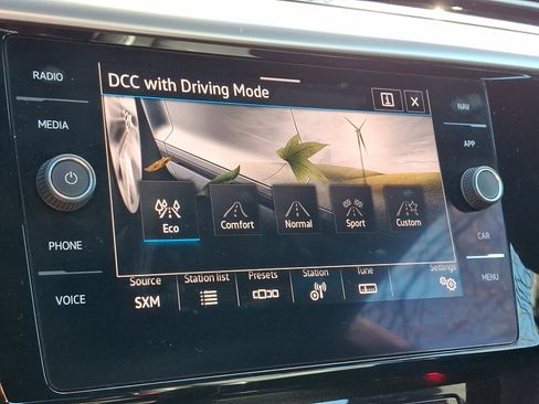 Certified 2021 Volkswagen Arteon SEL image 29