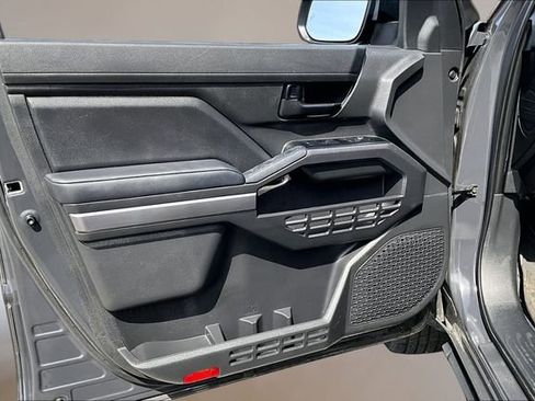 Used 2025 Toyota Tacoma SR5 image 17