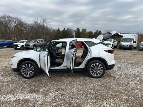 Certified 2023 Chevrolet Blazer Premier image 7