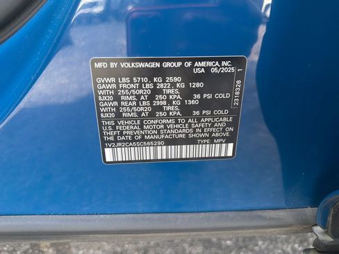 Used 2025 Volkswagen Atlas SE w/ Panoramic Sunroof Package FWD image 35