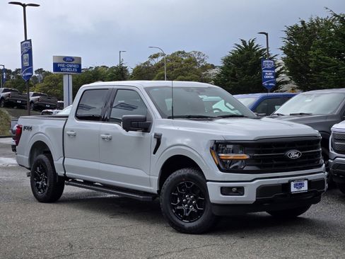 New 2026 Ford F150 XLT w/ Equipment Group 302A MID image 2