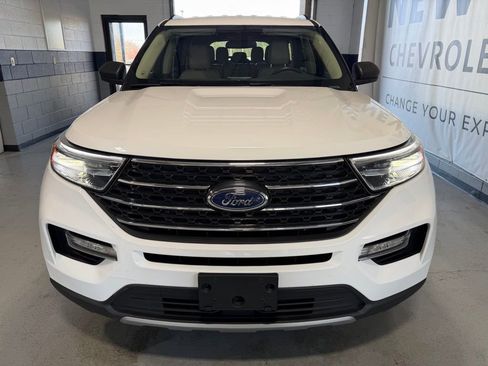 Used 2024 Ford Explorer XLT w/ Equipment Group 202A image 23