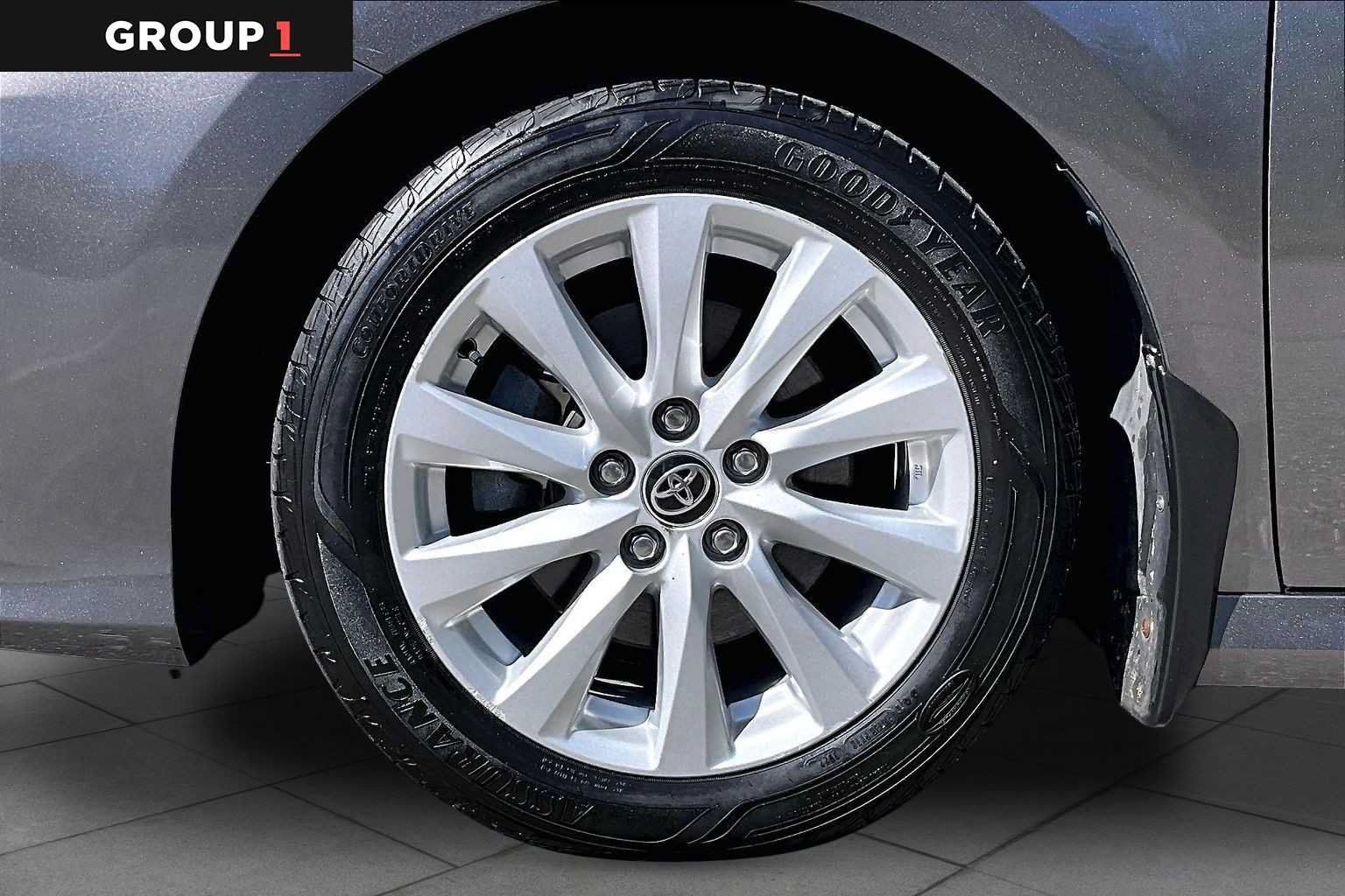 Certified 2020 Toyota Camry LE w/ Convenience Package FWD image 11