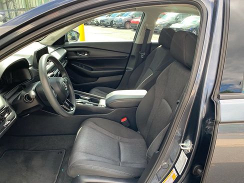 Certified 2023 Honda Accord EX image 13