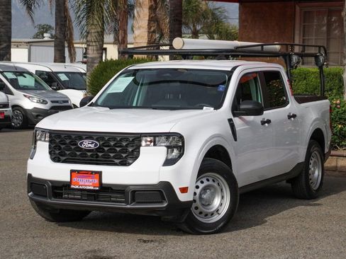 Used 2025 Ford Maverick XLT w/ Equipment Group 302A AWD/4WD image 4