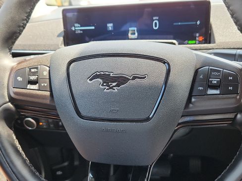 Used 2025 Ford Mustang Mach-E Select w/ Comfort Package Lite AWD/4WD image 27