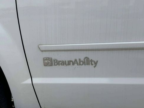 Used 2017 Dodge Grand Caravan SE w/ Power Window Group FWD image 36