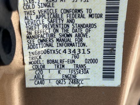 Used 2005 Nissan Frontier XE w/ (U01) Preferred Pkg RWD image 35