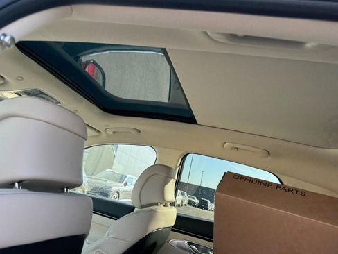New 2026 Genesis GV70 2.5T Advanced AWD/4WD image 8