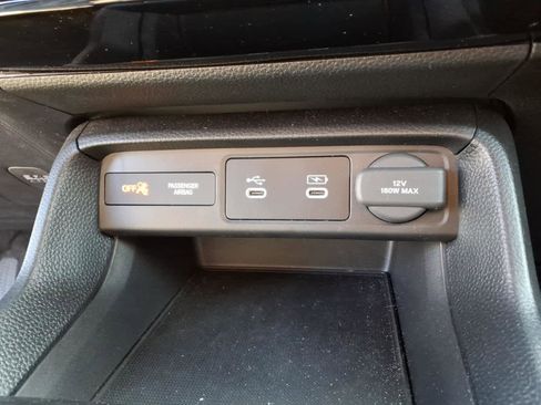 Used 2025 Honda Civic Sport image 22